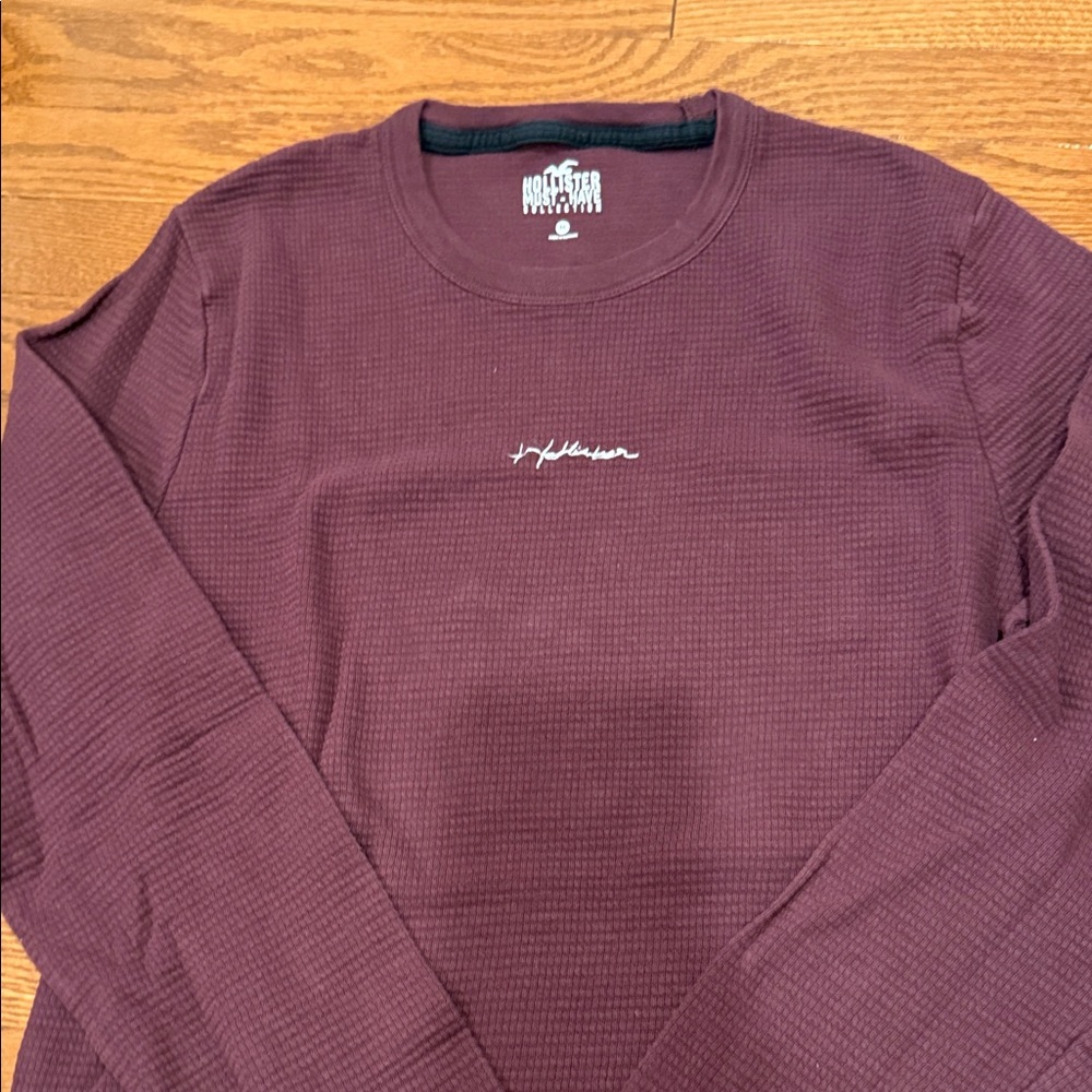 Hollister Burgundy Textured Crewneck